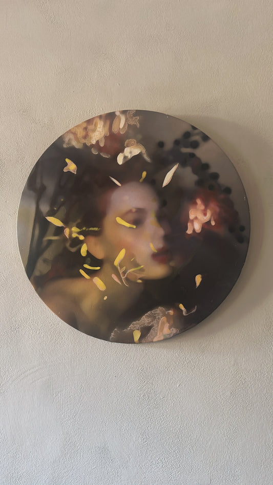 Botanical 1, 50 i dia, Finnes i kun et eksemlar, håndkolorert med olje på lerret